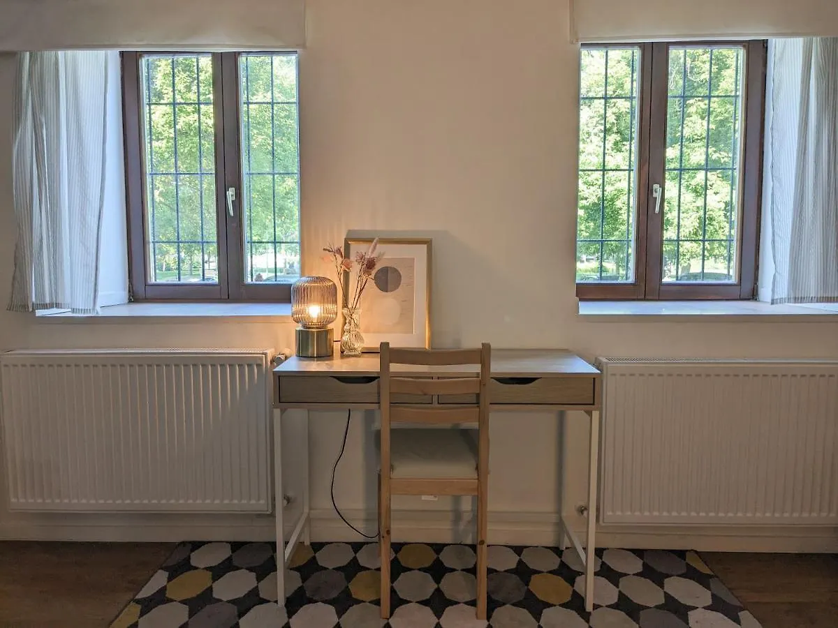 Stylish 2-Bedroom Apartment In Central Budapest