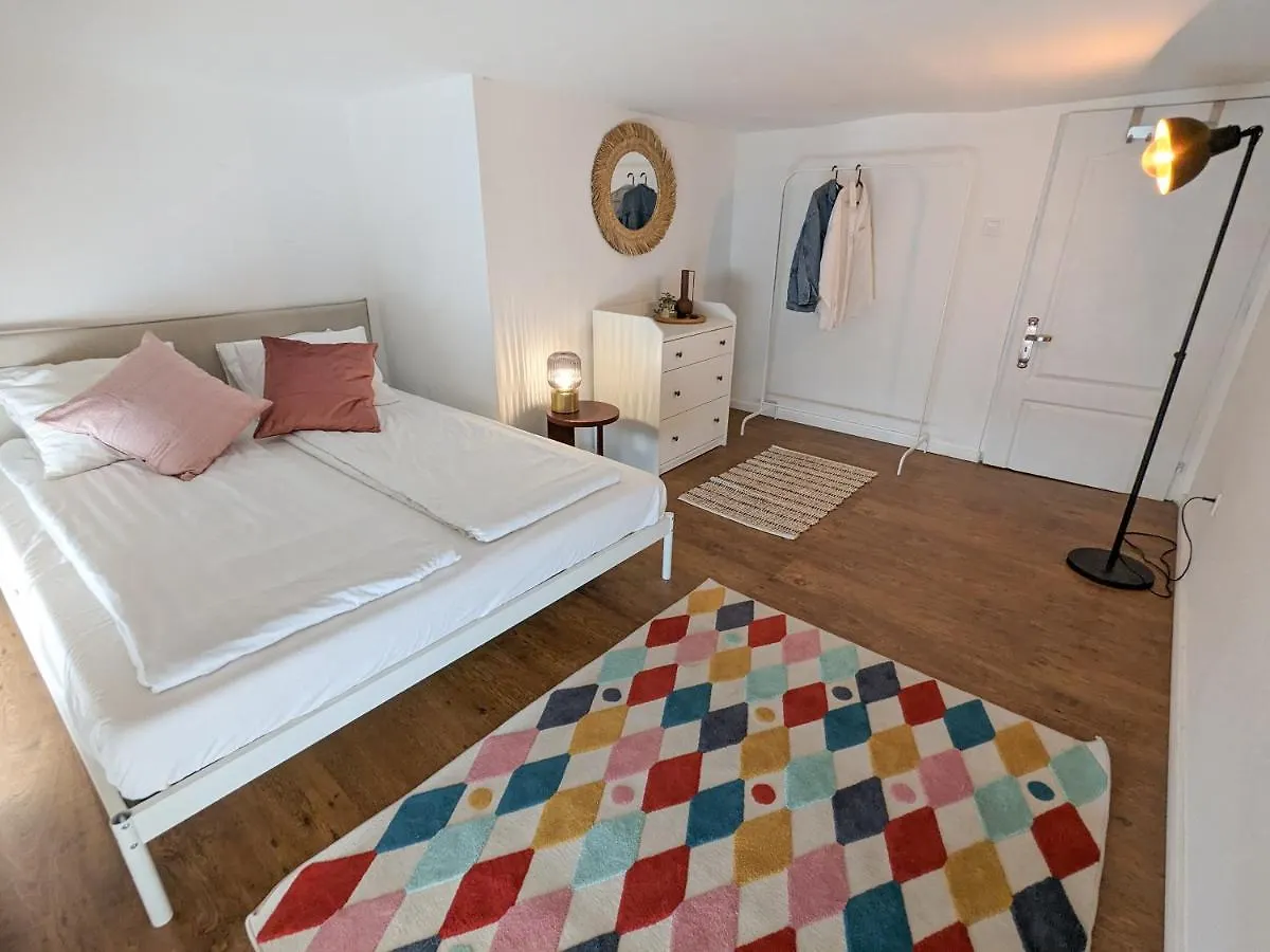 Stylish 2-Bedroom Apartment In Central Budapest